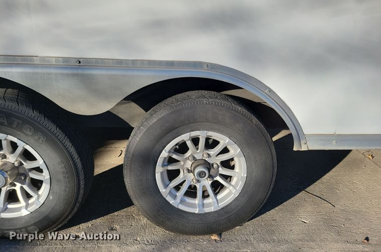 image for item LO9994 2018 Sure-Trac STRCH10220TA-100  enclosed cargo trailer