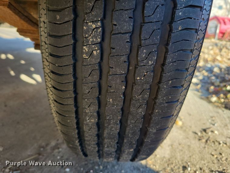 image for item LO9995 2019 Sure-Trac ST8212TA-B-030  utility trailer