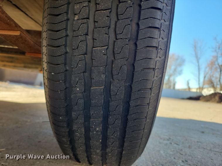 image for item LO9995 2019 Sure-Trac ST8212TA-B-030  utility trailer