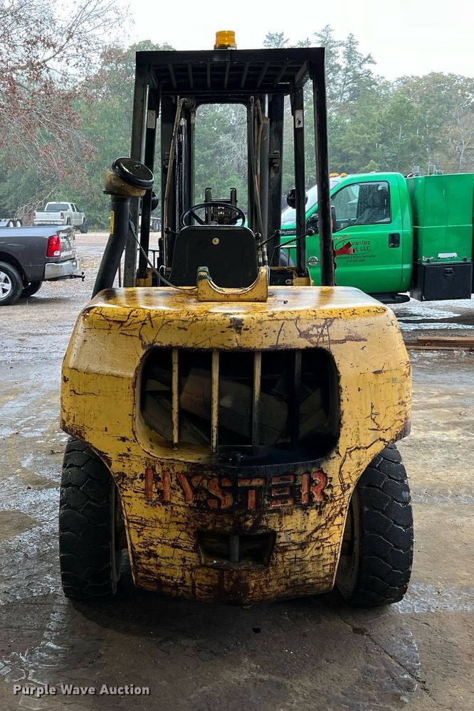 image for item LU9830 Hyster  forklift