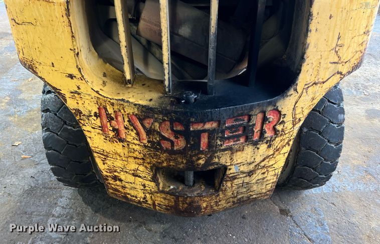 image for item LU9830 Hyster  forklift