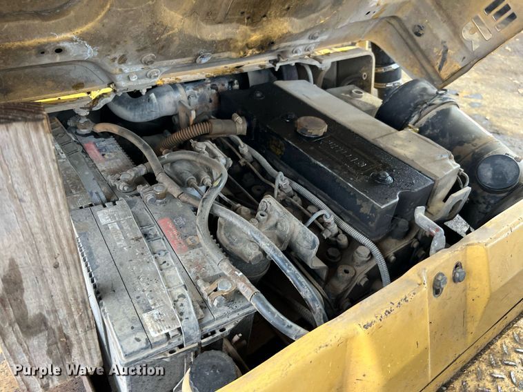 image for item LU9830 Hyster  forklift