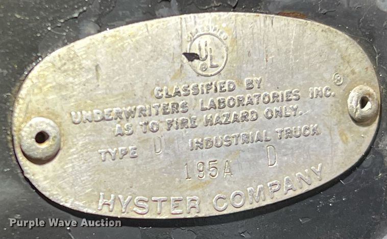 image for item LU9830 Hyster  forklift