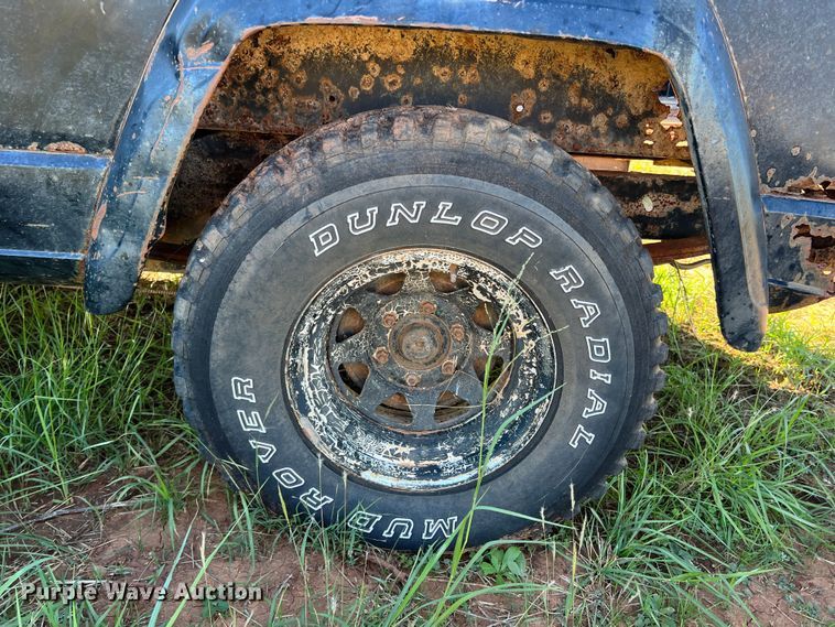 image for item LV9161 1981 Jeep J10  pickup truck