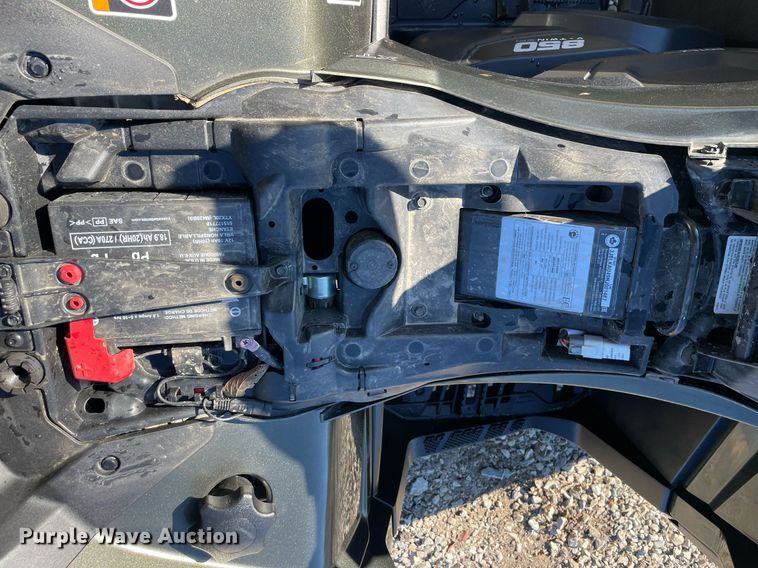 image for item LV9212 2022 Can-Am Outlander XT  ATV