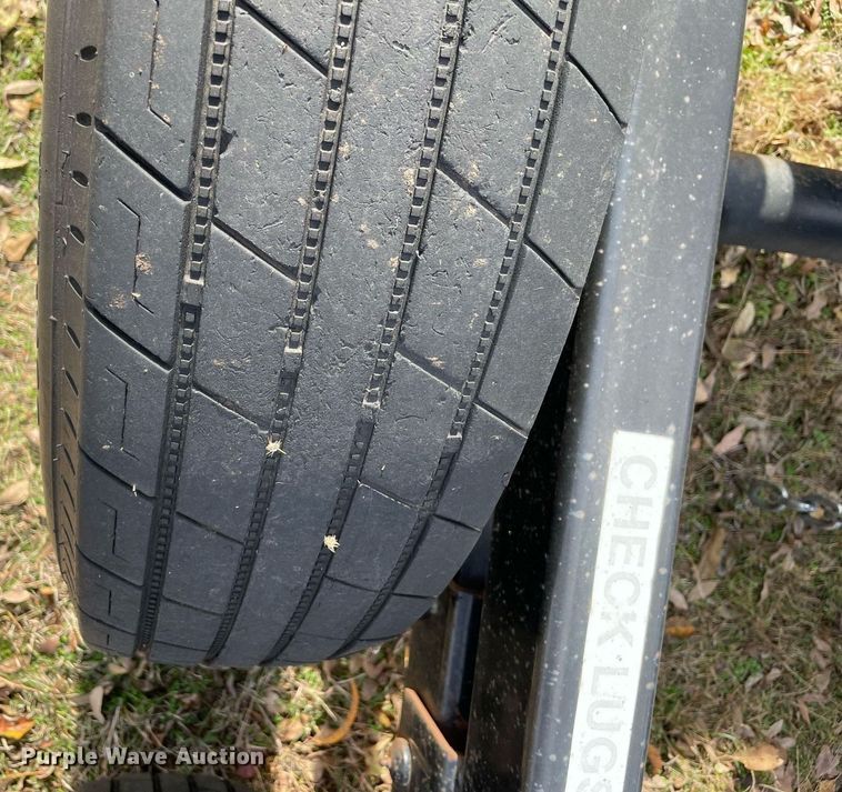 image for item LV9220 2018 May Trailer  hay bale trailer