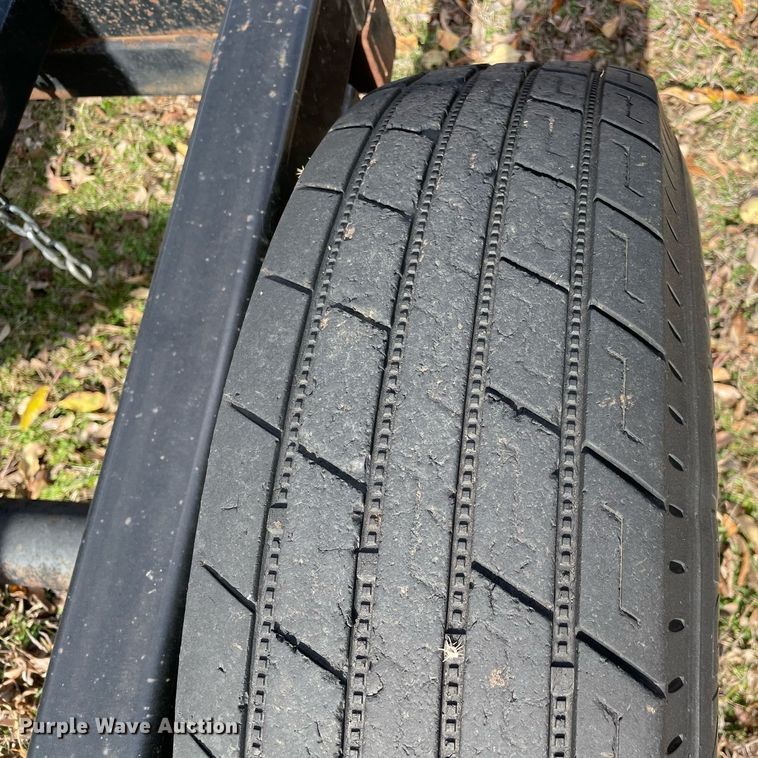 image for item LV9220 2018 May Trailer  hay bale trailer