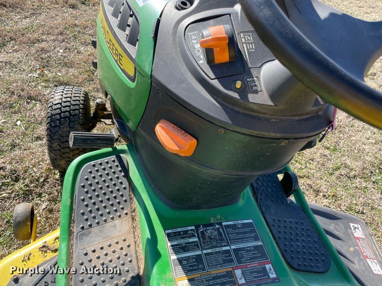 image for item LV9239 lawn mower