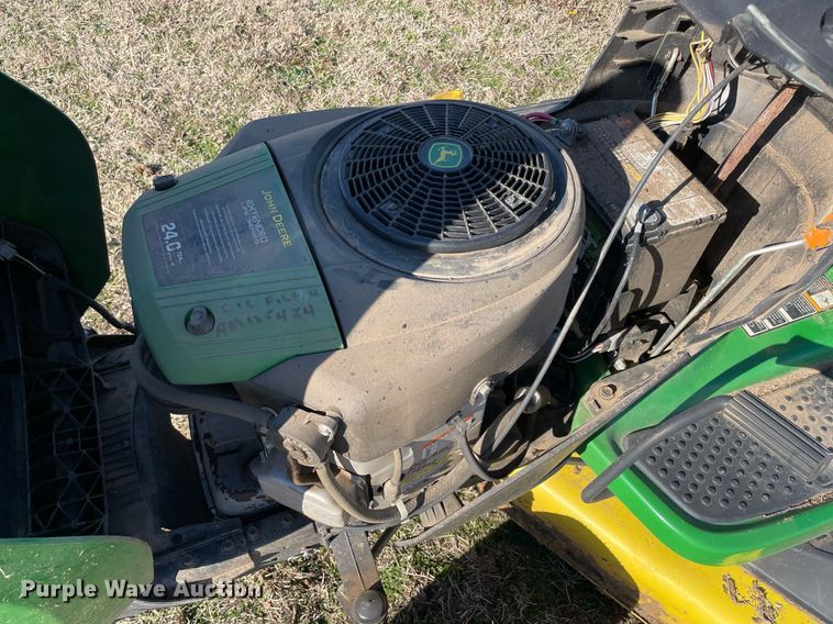 image for item LV9239 lawn mower