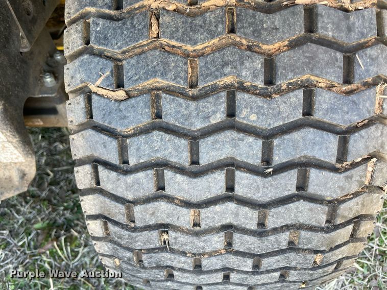 image for item LV9239 lawn mower