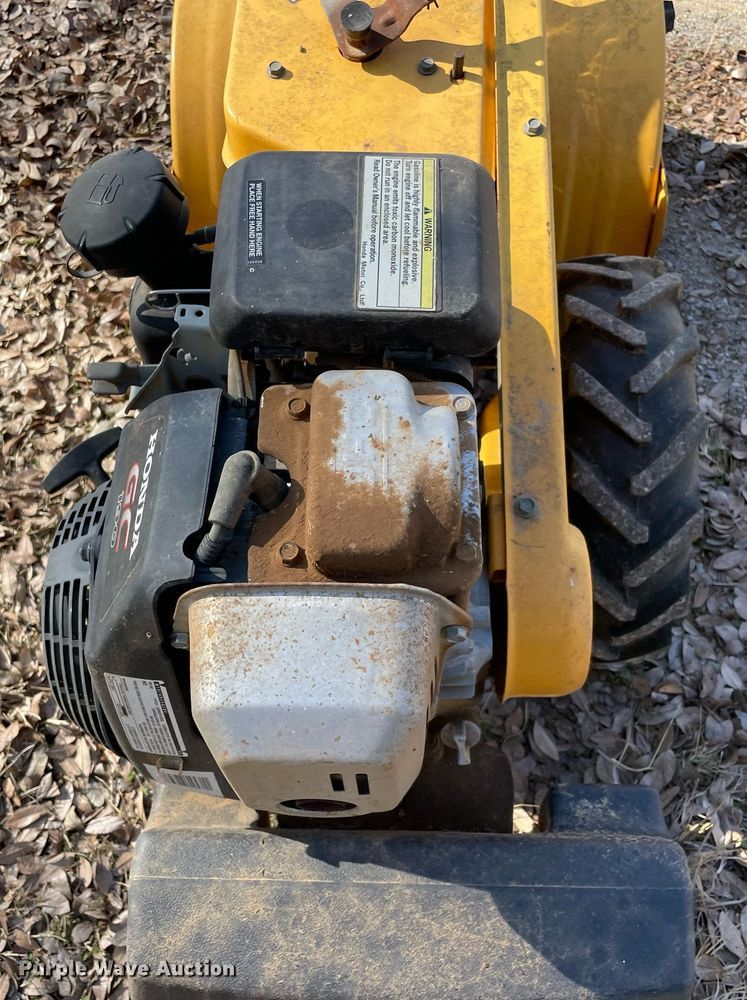 image for item LV9246 Cub Cadet RT65  rear tine tiller