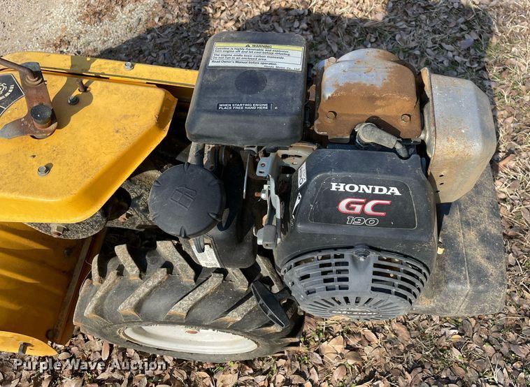 image for item LV9246 Cub Cadet RT65  rear tine tiller