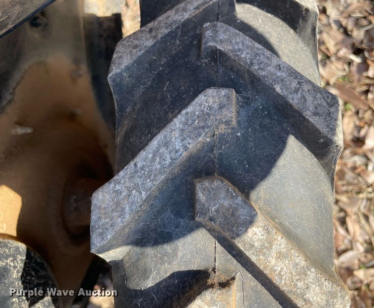 image for item LV9246 Cub Cadet RT65  rear tine tiller