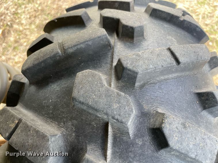 image for item LV9248 2012 John Deere XUV 550 S4  utility vehicle