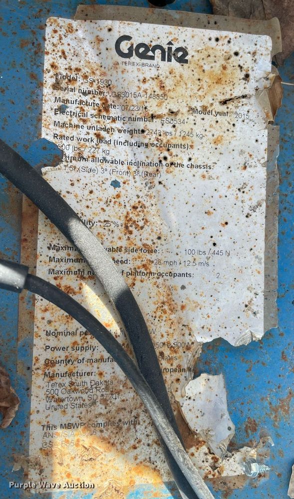 image for item LV9261 2015 Genie GS-1930  scissor lift