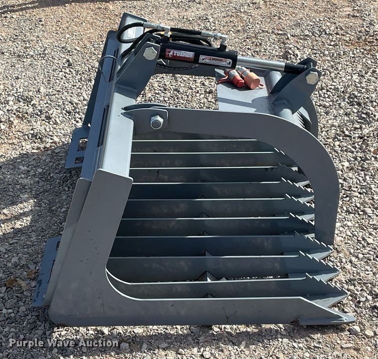image for item LV9263 Skid steer grapple bucket