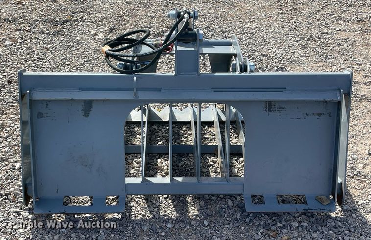 image for item LV9263 Skid steer grapple bucket