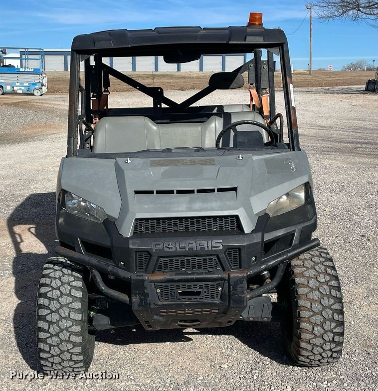 image for item LV9264 2019 Polaris 4000D  utility vehicle