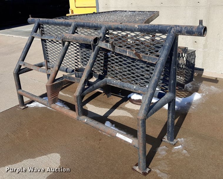 image for item LX9841 Truck parts