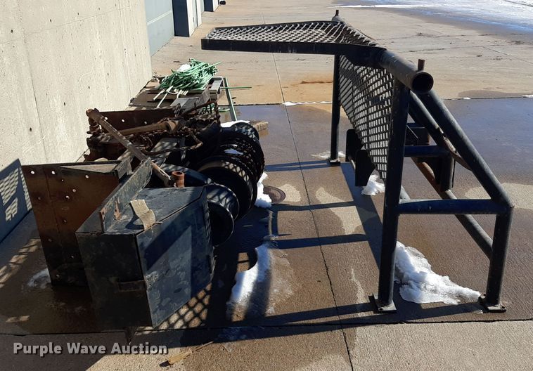 image for item LX9841 Truck parts