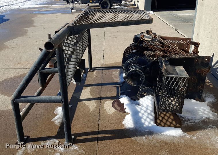 image for item LX9841 Truck parts