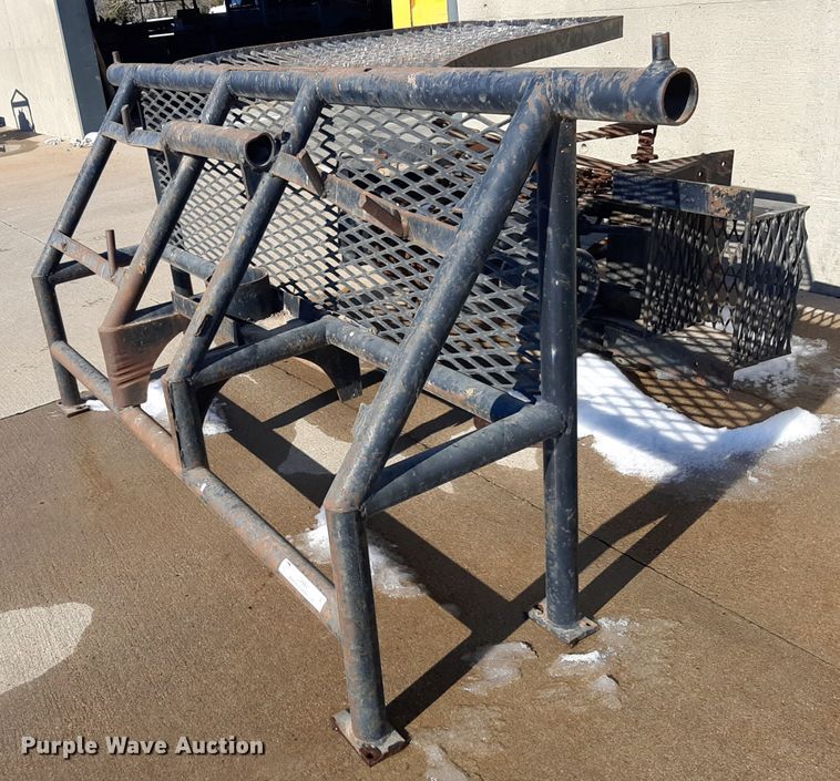 image for item LX9841 Truck parts