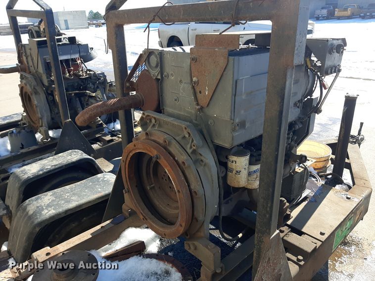 image for item LX9842 (3) power units