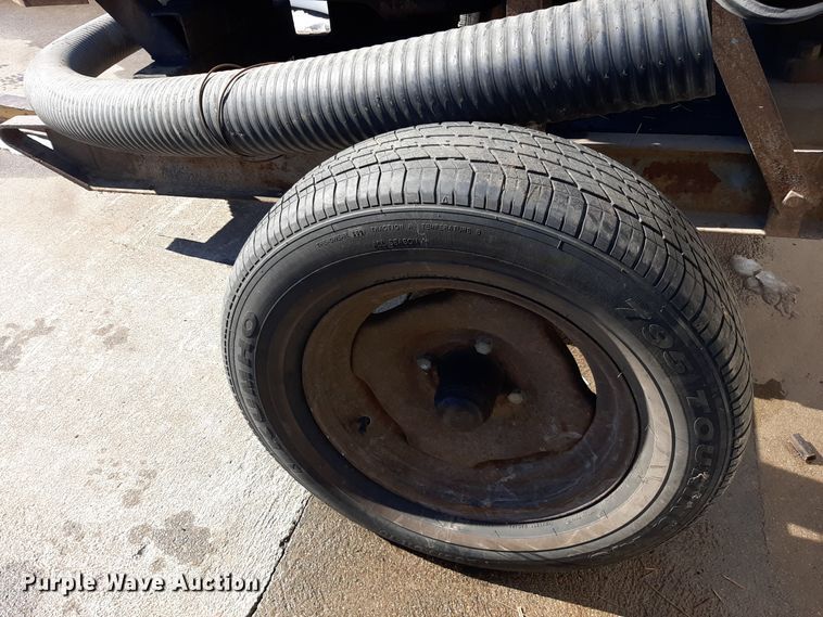 image for item LX9842 (3) power units