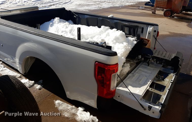image for item LX9843 Ford  pickup truck bed