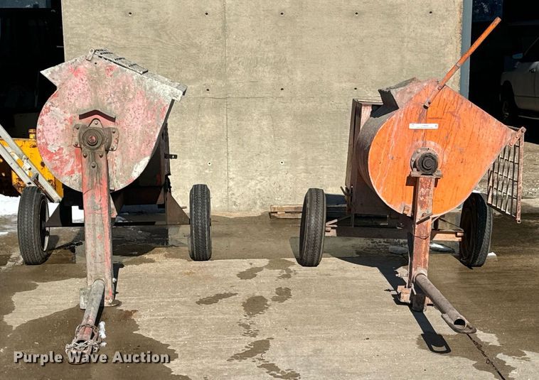 image for item LX9844 (2) concrete mixers