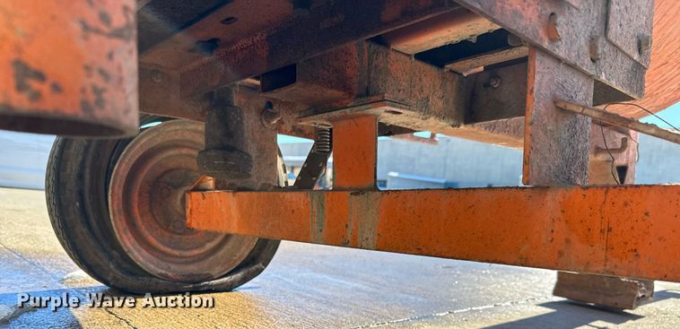 image for item LX9844 (2) concrete mixers