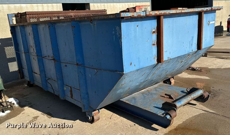 image for item LX9845 Roll-off dumpster
