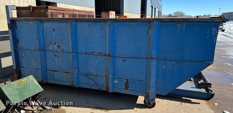image for item LX9845 Roll-off dumpster