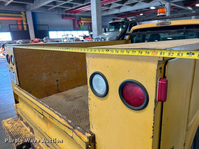 image for item LX9848 2014 Ford F250 Super Duty  SuperCab utility bed pickup truck