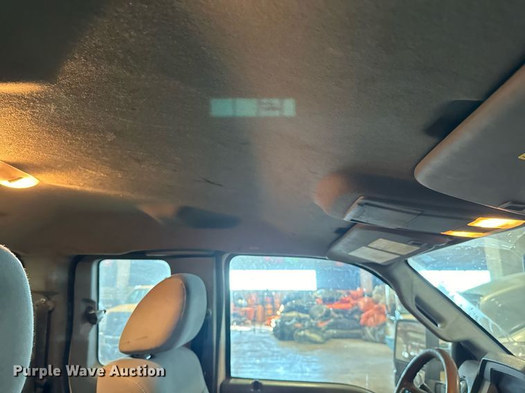 image for item LX9848 2014 Ford F250 Super Duty  SuperCab utility bed pickup truck