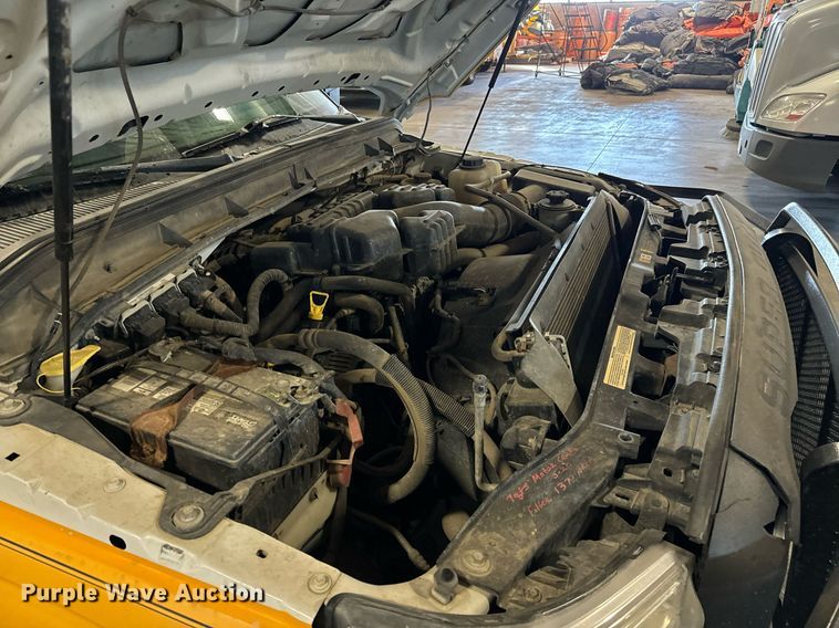 image for item LX9848 2014 Ford F250 Super Duty  SuperCab utility bed pickup truck