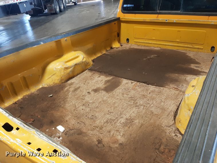 image for item LX9849 2006 Ford F250 Super Duty  SuperCab pickup truck