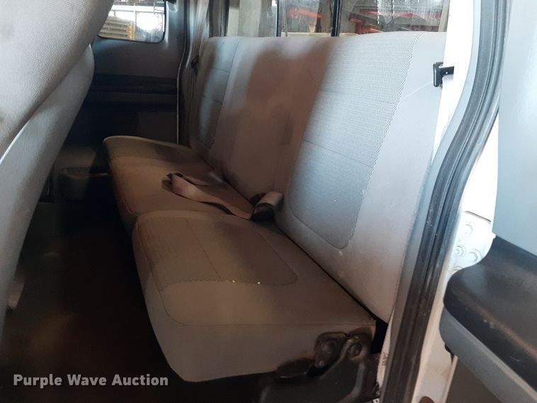 image for item LX9849 2006 Ford F250 Super Duty  SuperCab pickup truck