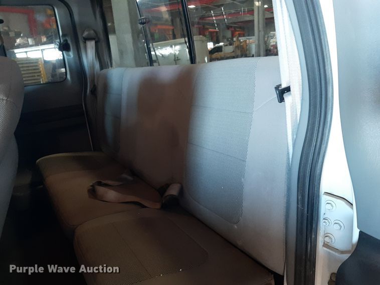 image for item LX9849 2006 Ford F250 Super Duty  SuperCab pickup truck