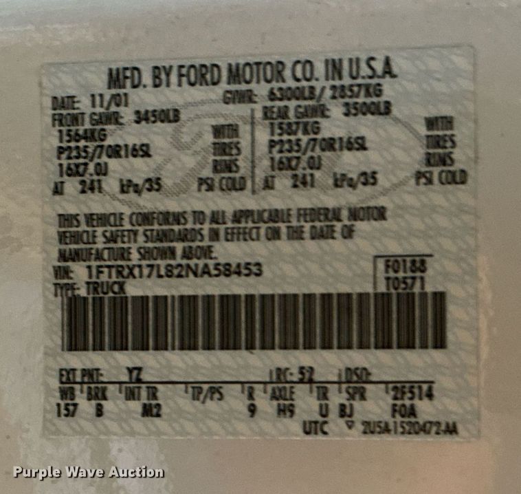 image for item LX9852 2002 Ford F150  SuperCab pickup truck