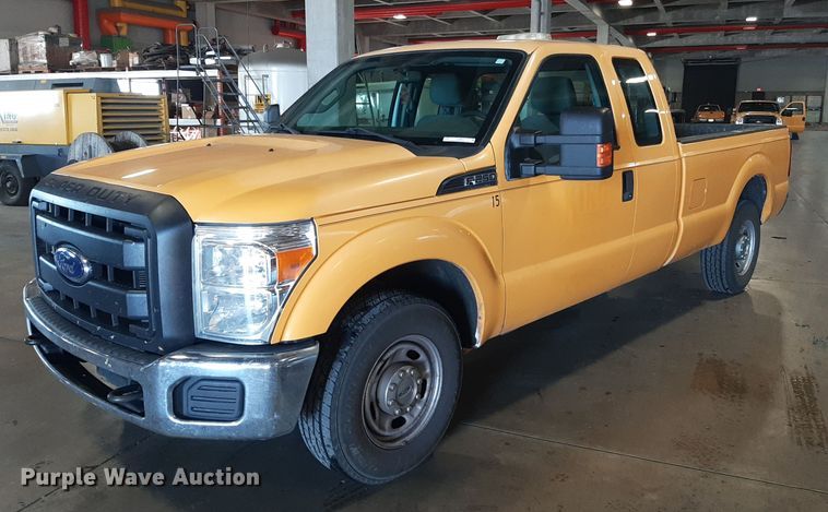 image for item LX9855 2015 Ford F250 Super Duty  SuperCab pickup truck