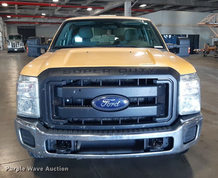 image for item LX9855 2015 Ford F250 Super Duty  SuperCab pickup truck