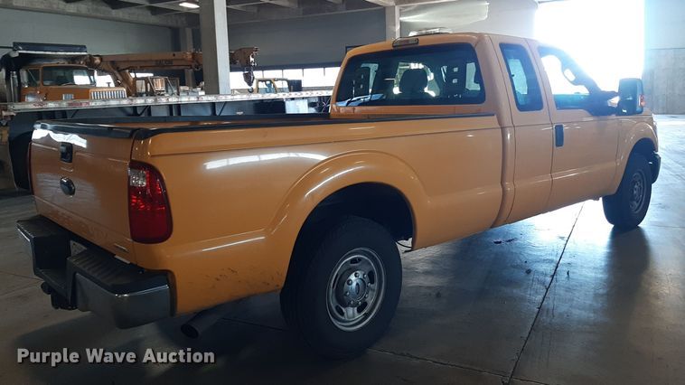 image for item LX9855 2015 Ford F250 Super Duty  SuperCab pickup truck