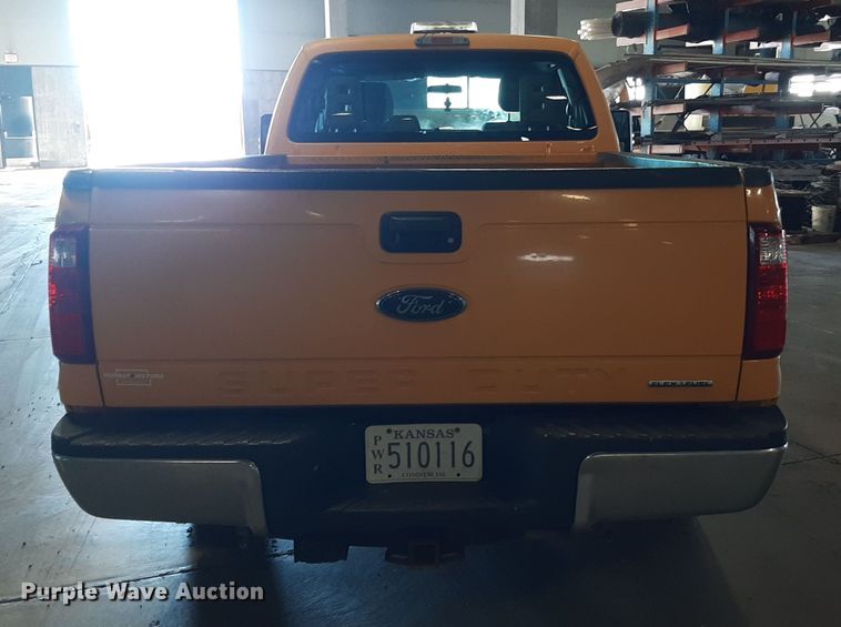 image for item LX9855 2015 Ford F250 Super Duty  SuperCab pickup truck