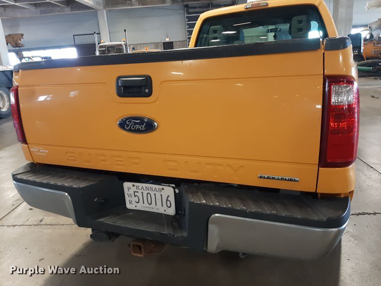 image for item LX9855 2015 Ford F250 Super Duty  SuperCab pickup truck