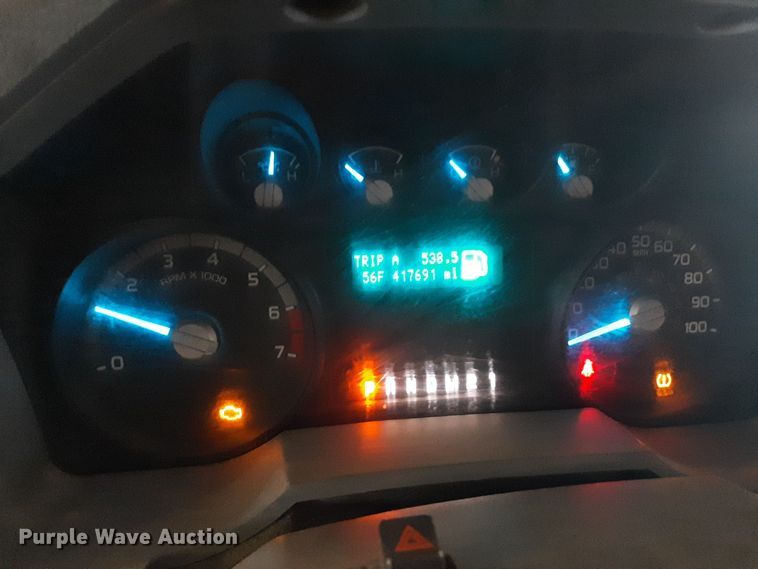 image for item LX9855 2015 Ford F250 Super Duty  SuperCab pickup truck