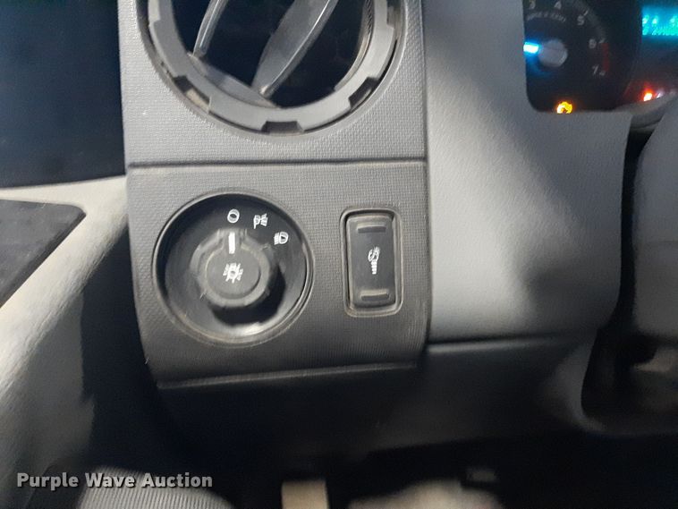 image for item LX9855 2015 Ford F250 Super Duty  SuperCab pickup truck