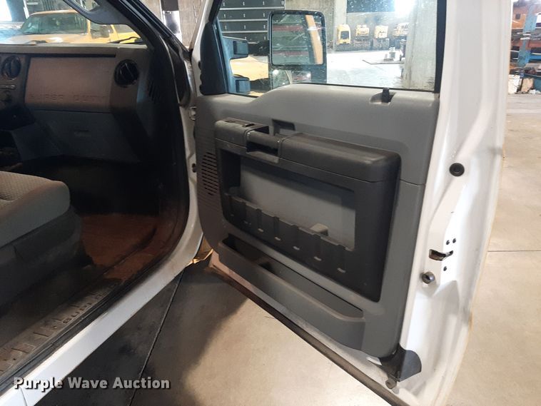 image for item LX9855 2015 Ford F250 Super Duty  SuperCab pickup truck