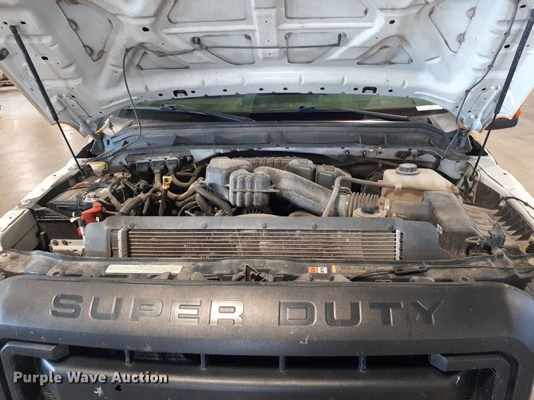 image for item LX9855 2015 Ford F250 Super Duty  SuperCab pickup truck