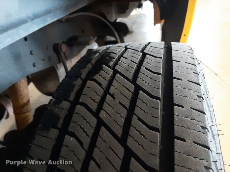 image for item LX9855 2015 Ford F250 Super Duty  SuperCab pickup truck